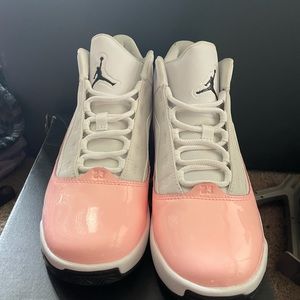 Air Jordan Max Aura 2